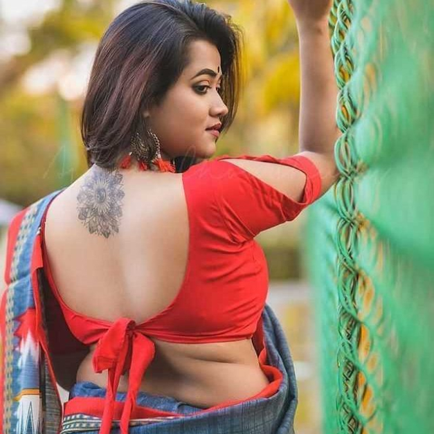 Choosing the Right Gangtok Escorts Service