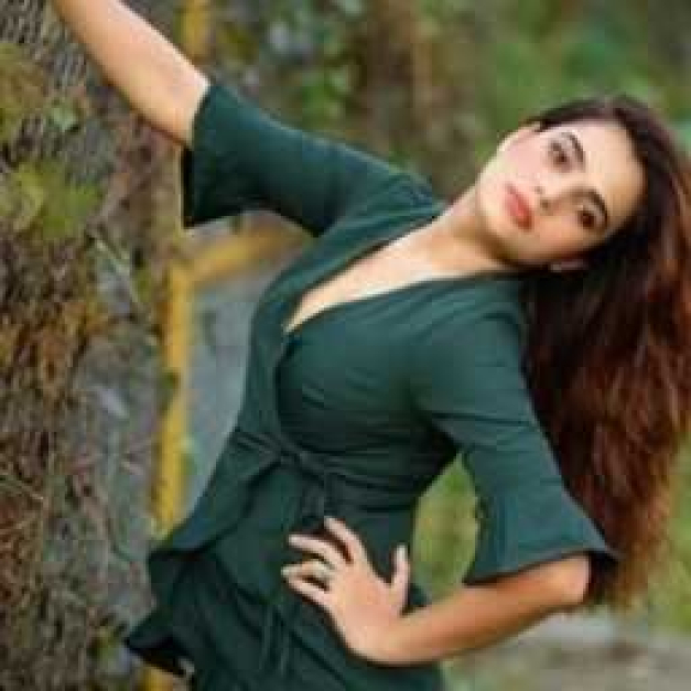 लड़को को चाहिए सुंदर लड़कियों का whatsapp मोबाइल नंबर